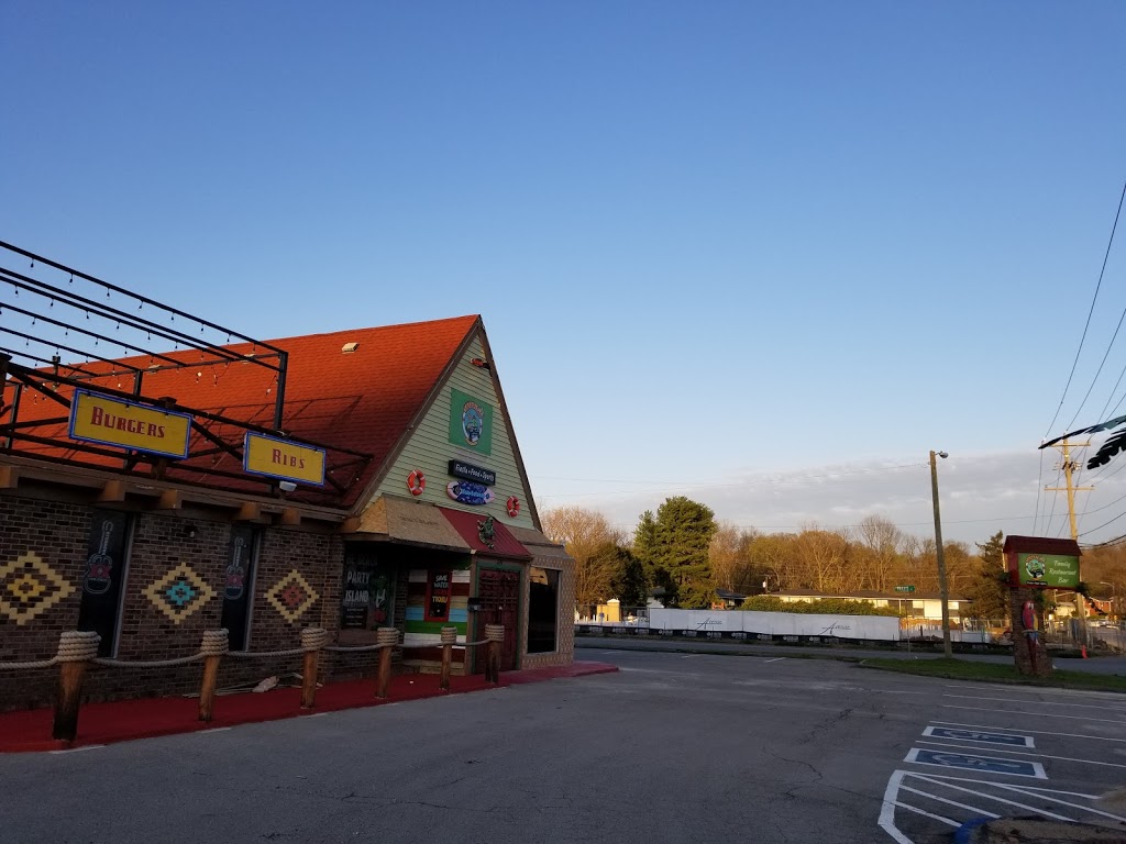 Safari Ranch Beach Club | restaurant | 330 Welch Rd, Nashville, TN 37211, USA | 6156786943 OR +1 615-678-6943