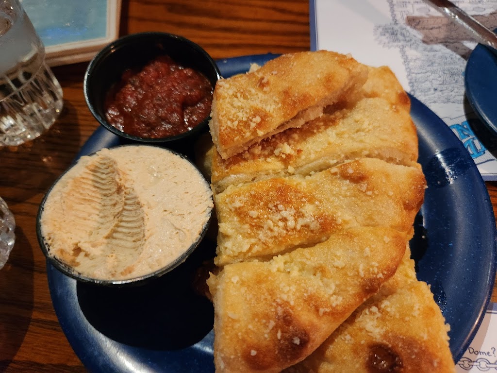 Portside Inn | restaurant | 239 W Washington St, Marquette, MI 49855, USA | 9062282041 OR +1 906-228-2041