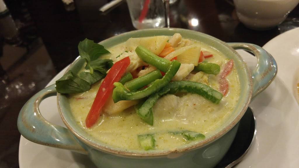 Yayas Thai Restaurant | restaurant | 5305 McCullough Ave, San Antonio, TX 78212, USA | 2103991454 OR +1 210-399-1454