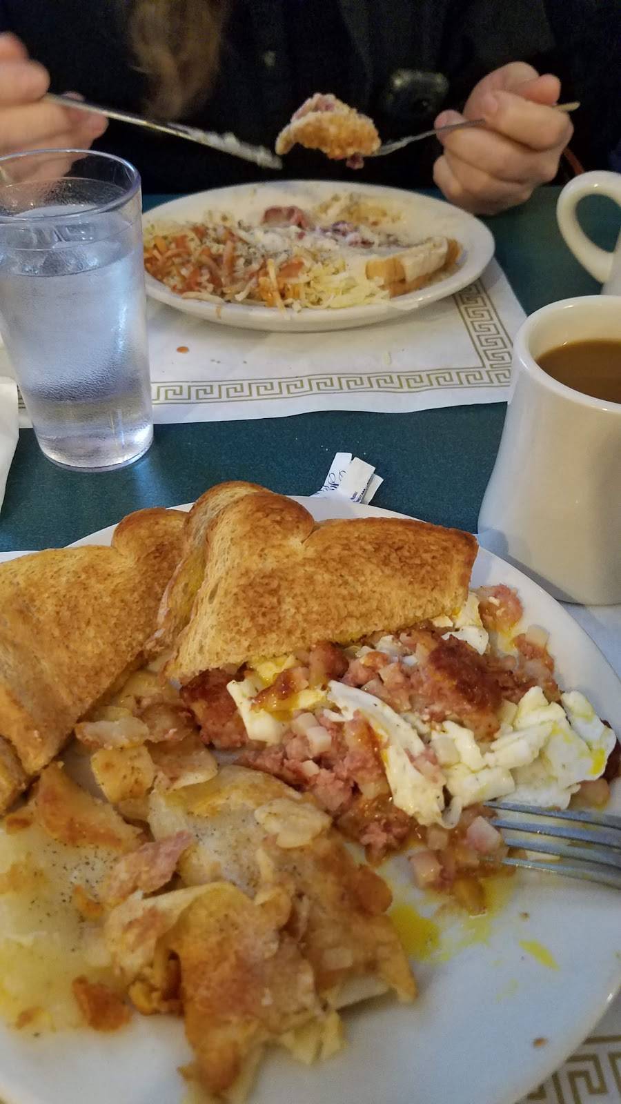 Paul Revere Family Restaurant | restaurant | 57 OH-97, Lexington, OH 44904, USA | 4198841811 OR +1 419-884-1811