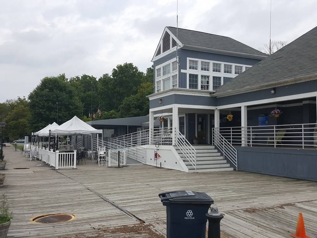 Proud Mary Waterfront Restaurant & Bar | restaurant | 13600 King Charles Terrace, Fort Washington, MD 20744, USA | 3012925521 OR +1 301-292-5521