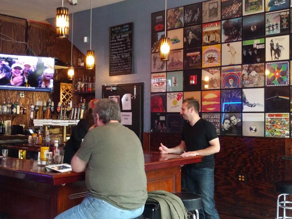 The Rigby Pub, Grill, and Event Space | restaurant | 119 E Main St, Madison, WI 53703, USA | 6084421112 OR +1 608-442-1112