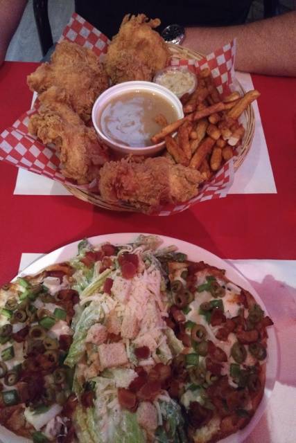 Charlot Bistro | restaurant | 476 QC-309, Bowman, QC J0X 3C0, Canada | 8194542242 OR +1 819-454-2242