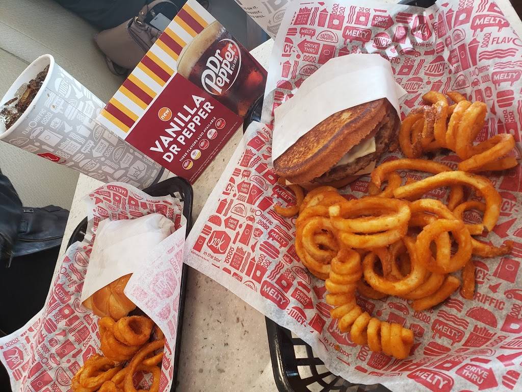 Jack in the Box | restaurant | 9055 John Hickman Pkwy, Frisco, TX 75034, USA | 4695353938 OR +1 469-535-3938