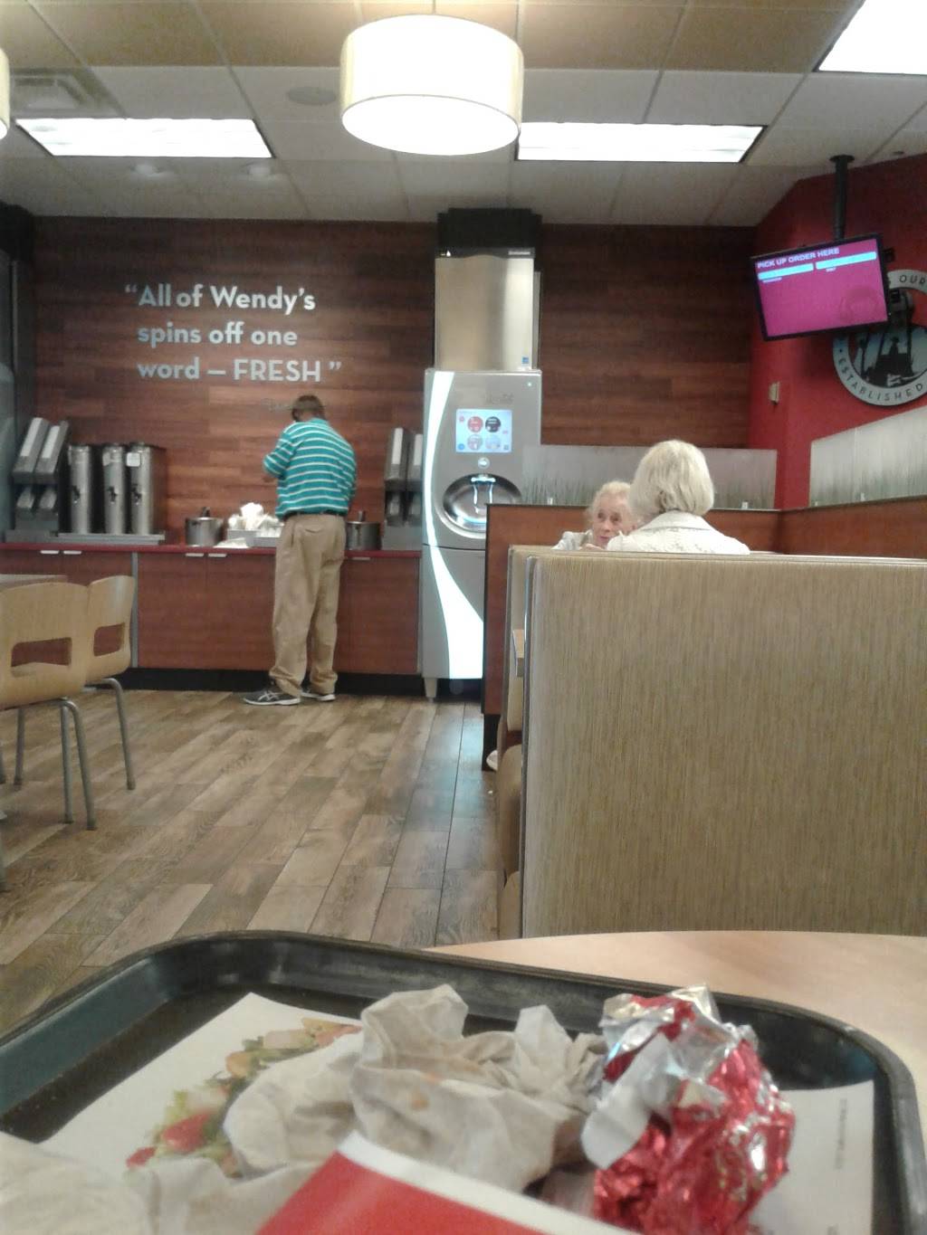 Wendys | restaurant | 906 N 2nd St, Booneville, MS 38829, USA | 6627288333 OR +1 662-728-8333