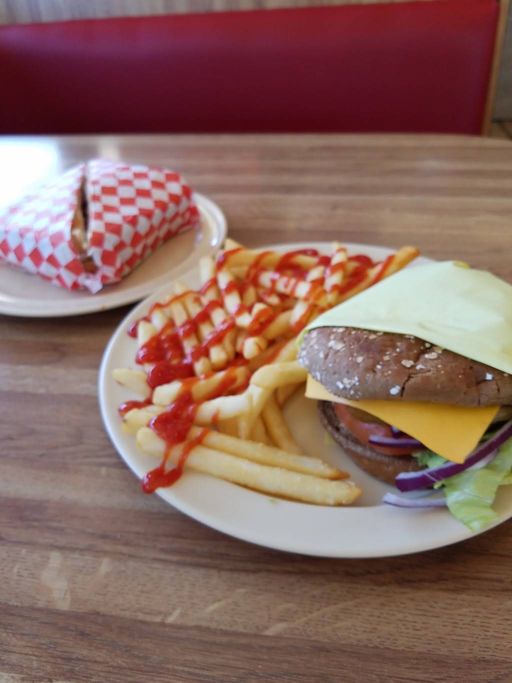 Kosmos Burgers | restaurant | 416 E Foothill Blvd, San Dimas, CA 91773, USA | 9095999674 OR +1 909-599-9674