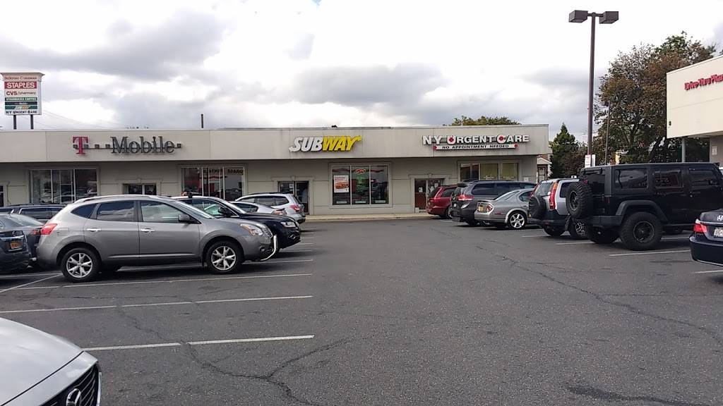 Subway Restaurants | restaurant | 251-05 Jamaica Ave, Queens, NY 11426, USA | 9173879795 OR +1 917-387-9795