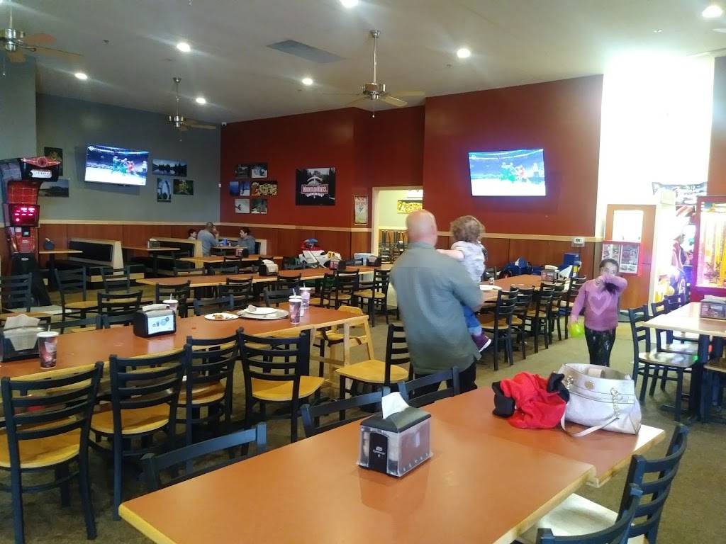 Mountain Mikes Pizza | meal delivery | 1950 Yosemite Pkwy, Merced, CA 95341, USA | 2093498549 OR +1 209-349-8549