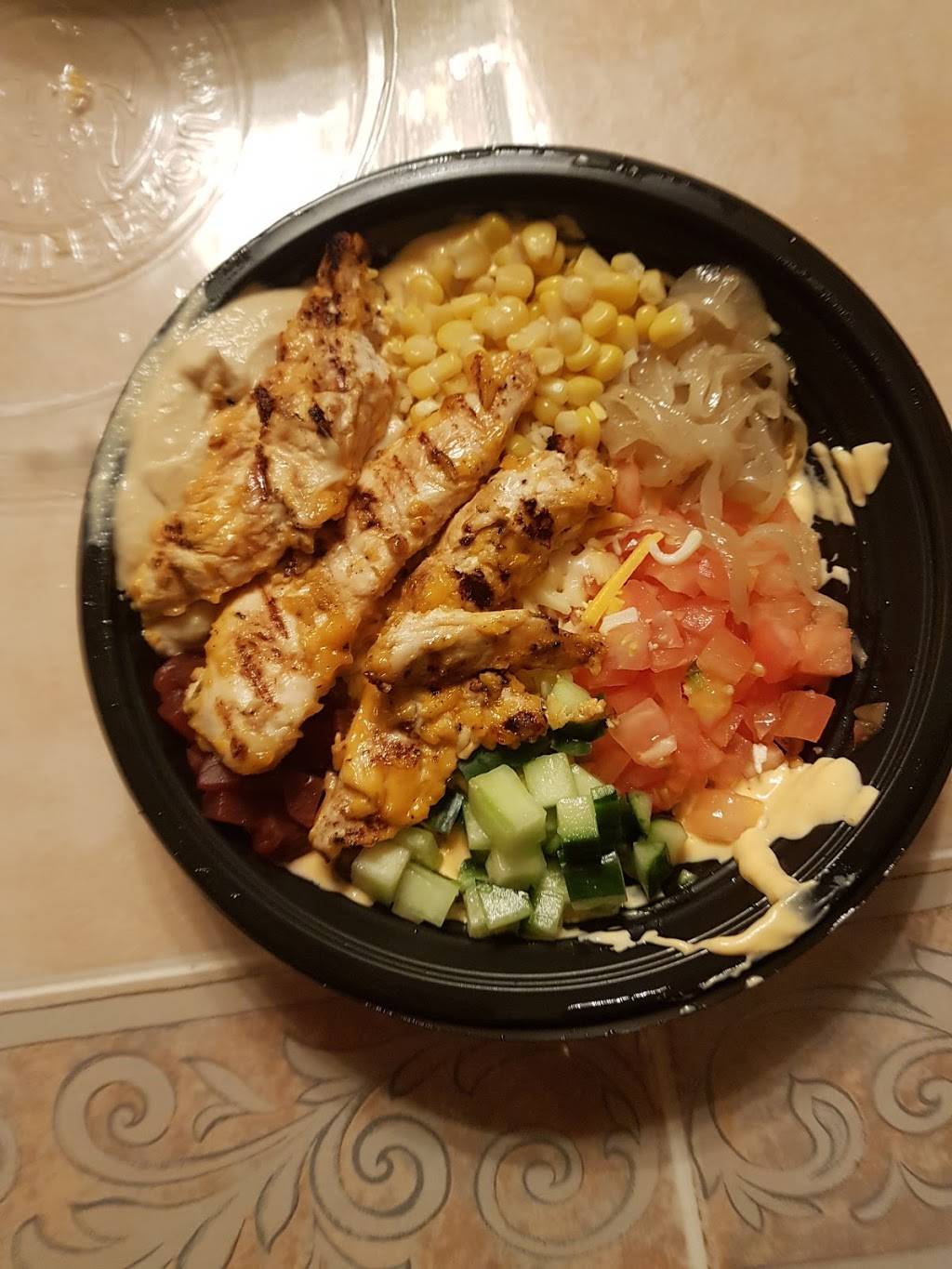 Poulet Rouge Saint-Jérôme | restaurant | 900 Boulevard Grignon #01001, Saint-Jérôme, QC J7Y 3S7, Canada | 4503041080 OR +1 450-304-1080