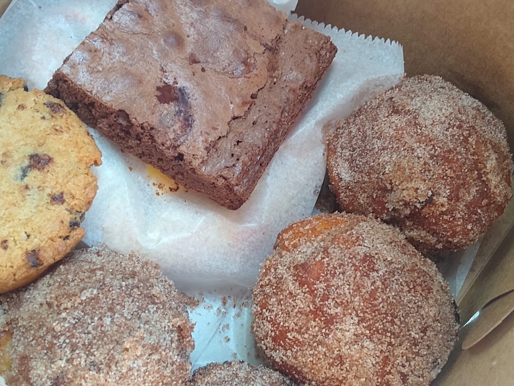 Uncle Matts Bakery and Cafe | bakery | 105 Church Hill Rd, Sandy Hook, CT 06482, USA | 2033049332 OR +1 203-304-9332