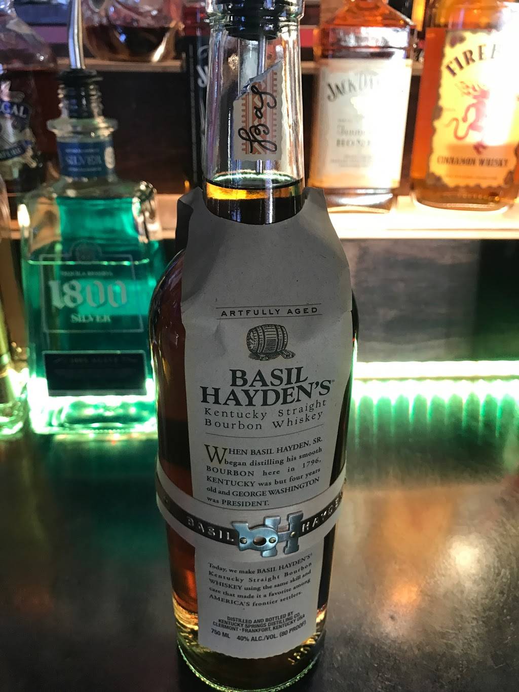 Pasha Hookah Bar | restaurant | 840 Allens Ave, Providence, RI 02905, USA | 4013832529 OR +1 401-383-2529