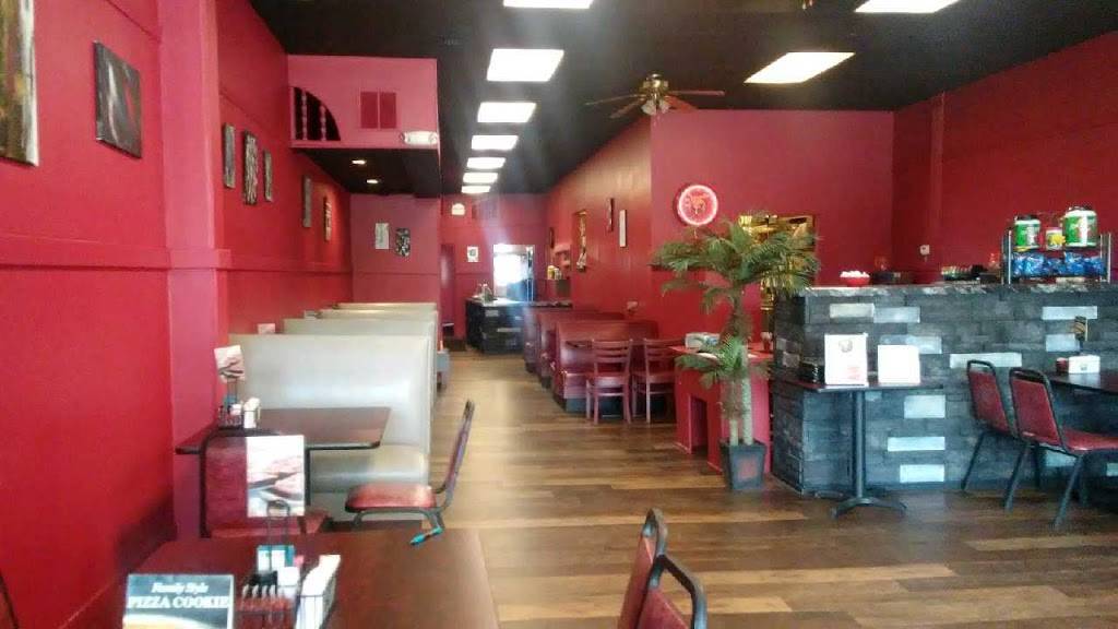 Foxs Pizza Den | restaurant | 1233 Liberty St, Franklin, PA 16323, USA | 8144322625 OR +1 814-432-2625