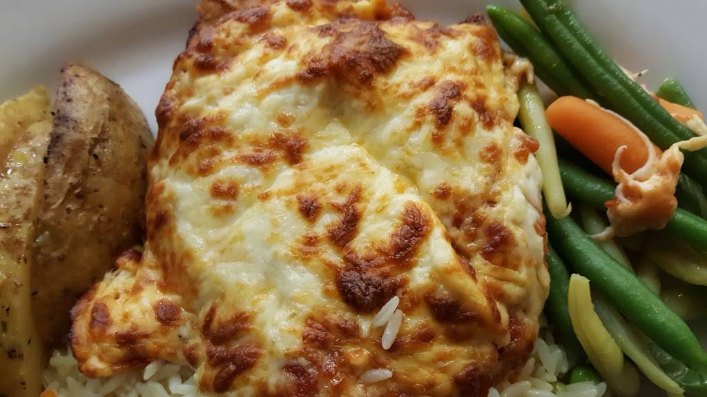 Greektown Takeout | restaurant | 2805 Princess St, Kingston, ON K7P 2X1, Canada | 6133843338 OR +1 613-384-3338