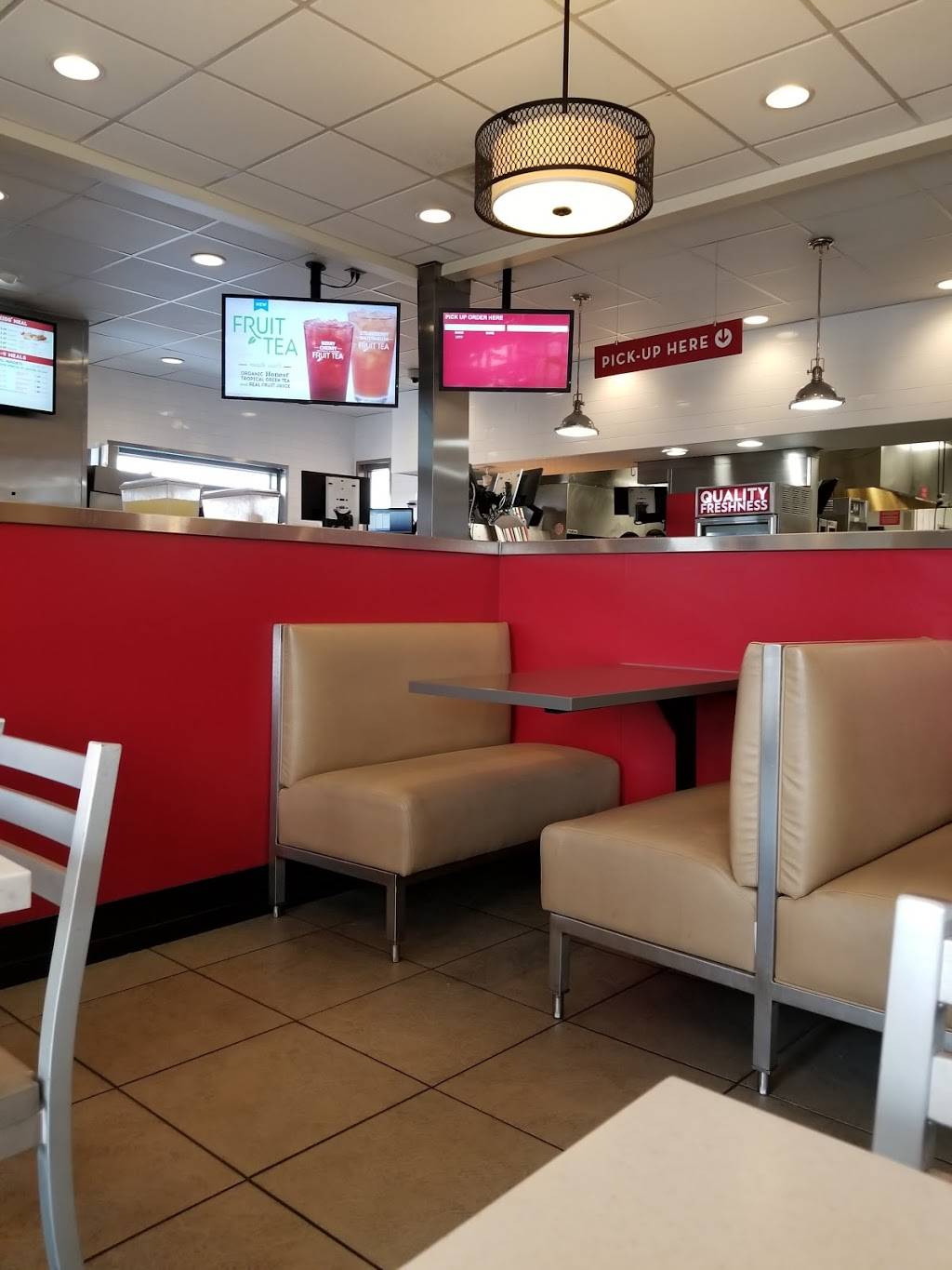 Wendys | restaurant | 3943 N Harlem Ave, Chicago, IL 60634, USA | 7734817971 OR +1 773-481-7971