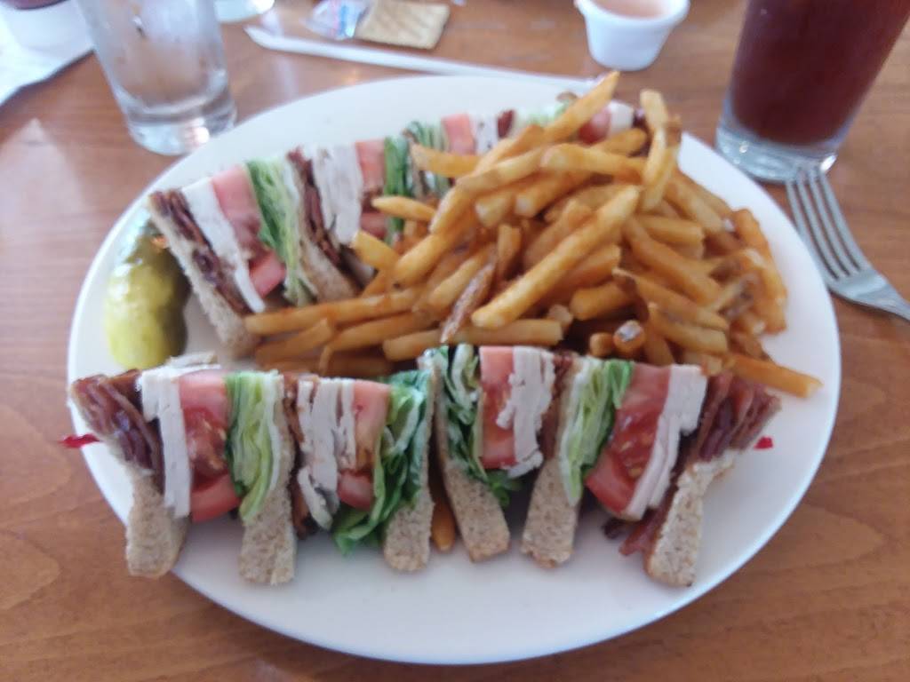 Ellys Pancake House | bakery | 1142 W Devon Ave, Elk Grove Village, IL 60007, USA | 8479239000 OR +1 847-923-9000