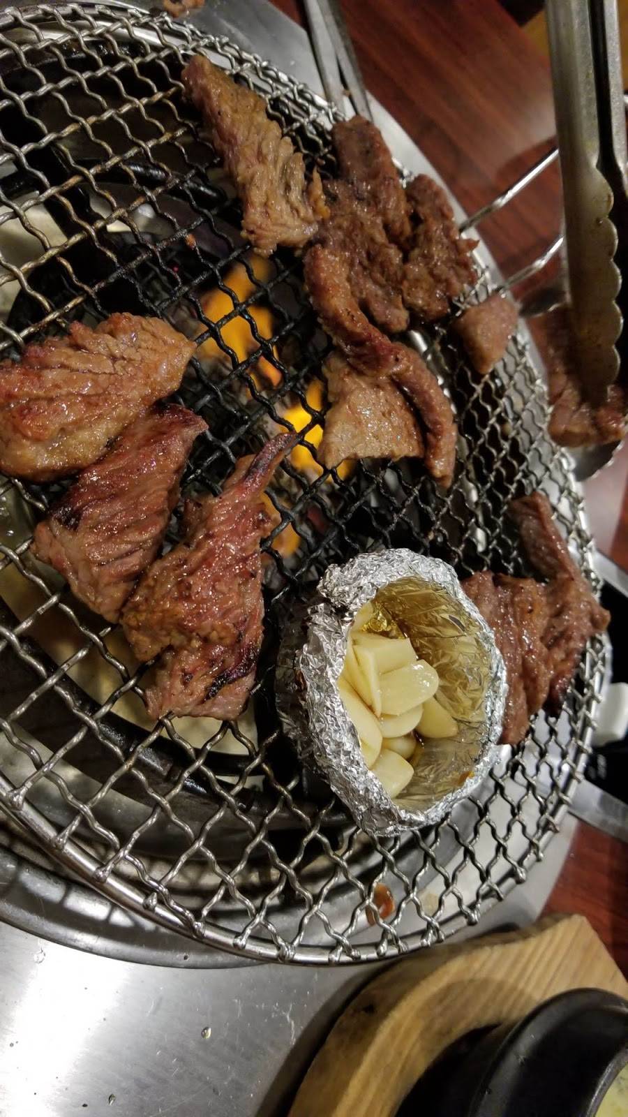 Sukho B.B.Q Restaurant 석호갈비 | restaurant | 314 Commercial Ave, Palisades Park, NJ 07650, USA | 2014615042 OR +1 201-461-5042