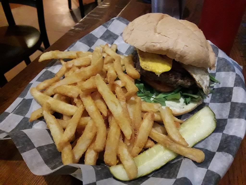 Bulldog Tavern | restaurant | 205 Prospect St, Washington, DC 20007, USA | 2026876186 OR +1 202-687-6186