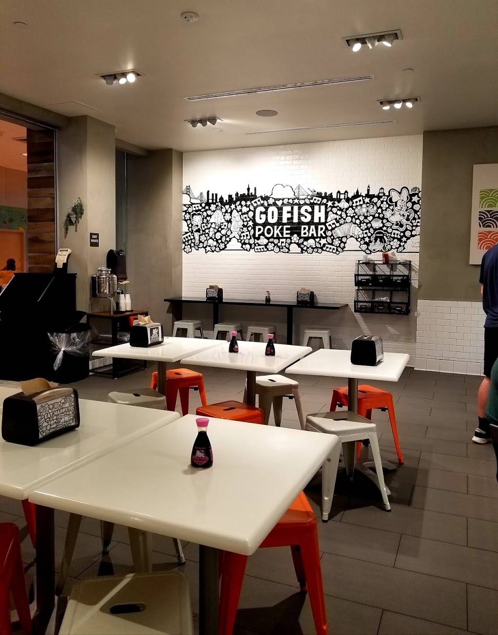 Go Fish Poke Bar | restaurant | 2433 Stoneridge Mall Rd, Pleasanton, CA 94588, USA | 9252235900 OR +1 925-223-5900