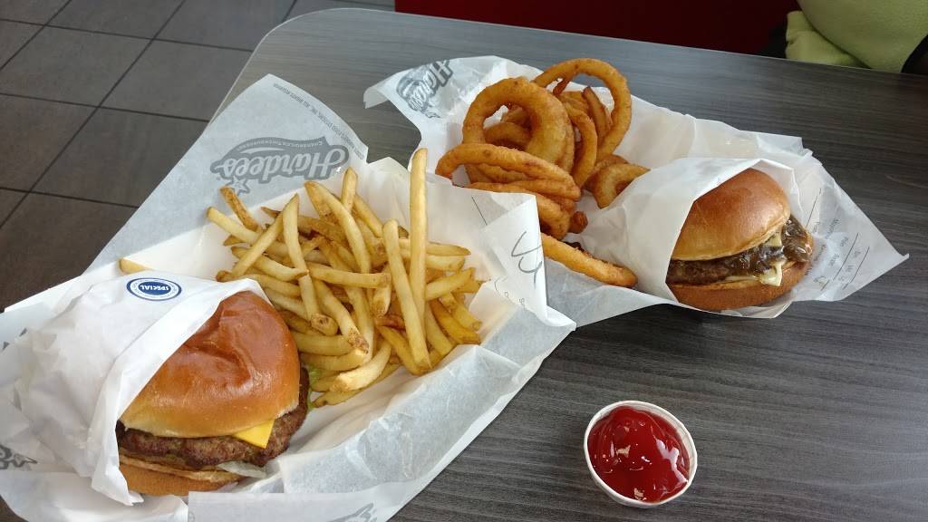 Hardees | restaurant | 3312 E Chestnut Expy, Springfield, MO 65802, USA | 4178652555 OR +1 417-865-2555