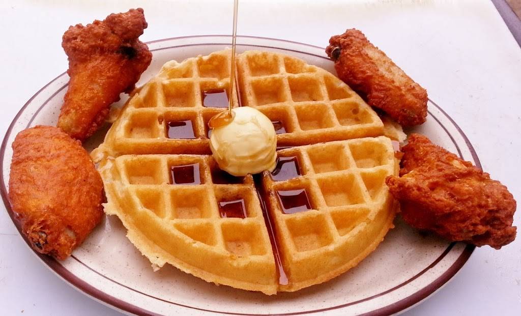 Golden Pancake Restaurant | restaurant | 10216 Natural Bridge Rd, St. Louis, MO 63134, USA | 3144270420 OR +1 314-427-0420