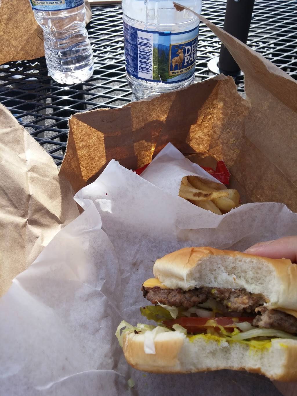 Roys Big Burger | restaurant | 5200 Lakeside Ave, Richmond, VA 23228, USA | 8042628775 OR +1 804-262-8775