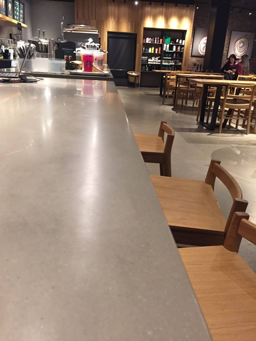 Starbucks | cafe | 2136 N High St, Columbus, OH 43201, USA | 6142992336 OR +1 614-299-2336