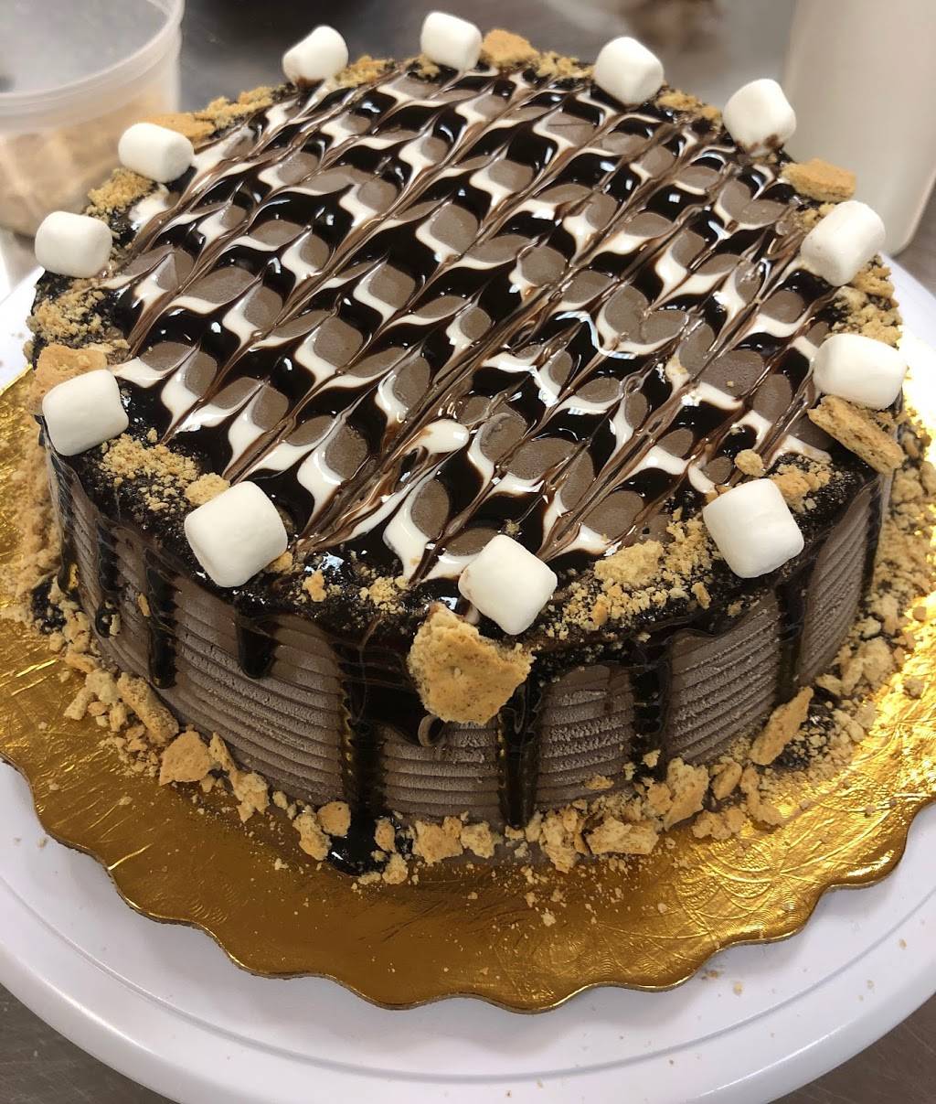 Ice Cream Club of Cape Coral | restaurant | 2384 Surfside Blvd #107, Cape Coral, FL 33991, USA | 2392822582 OR +1 239-282-2582