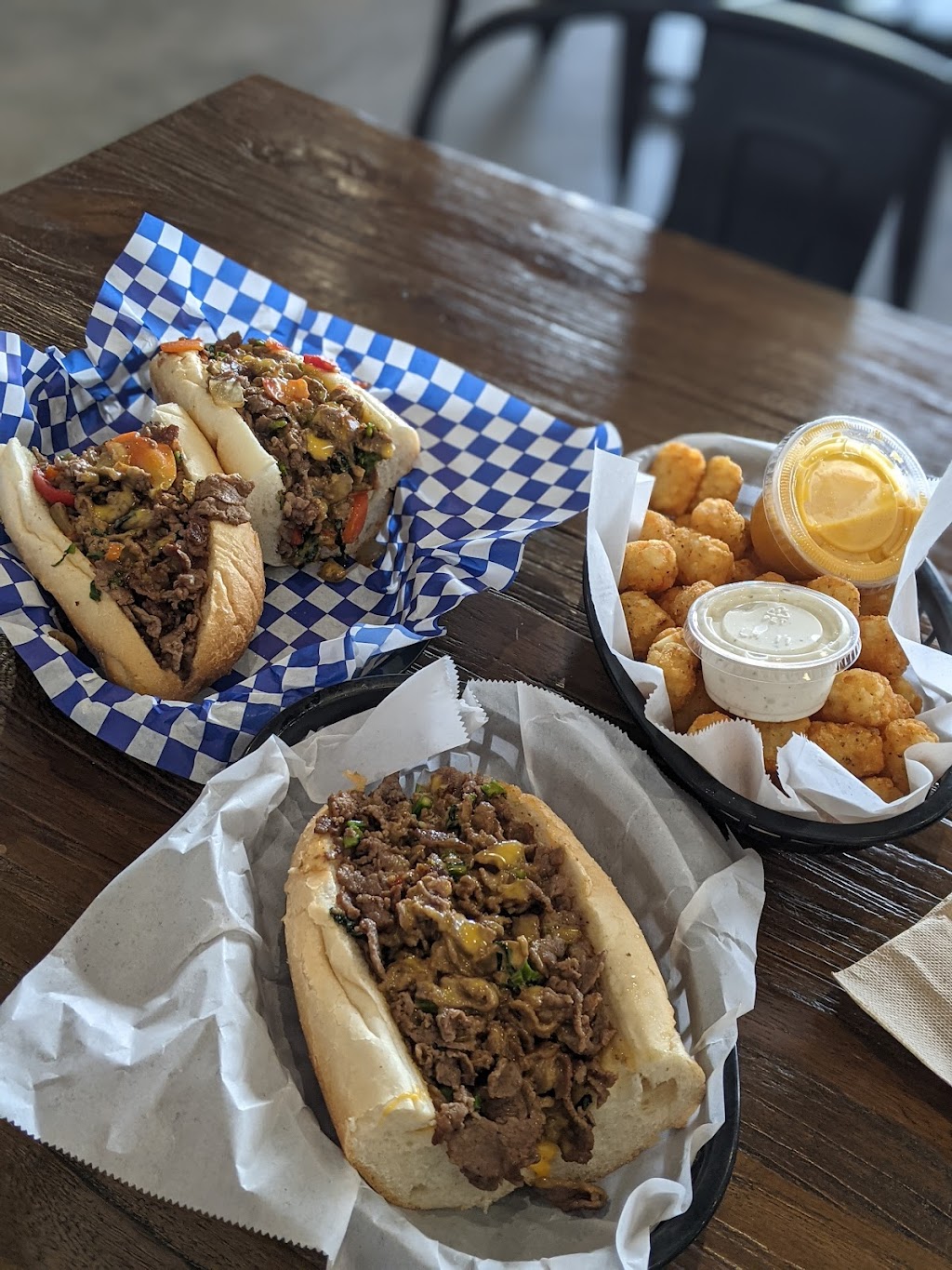 Frankies South Philly Cheesesteaks | restaurant | 3780 W Ina Rd #184, Tucson, AZ 85741, USA | 5209897557 OR +1 520-989-7557
