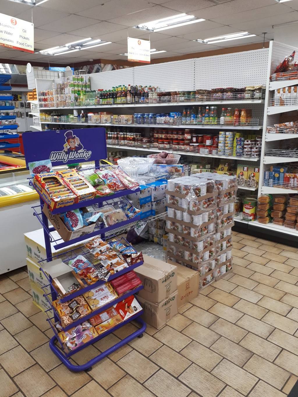 Sadaqat Halal Food Market | bakery | 427 Belmont Ave W, Kitchener, ON N2M 1N2, Canada | 5195847100 OR +1 519-584-7100