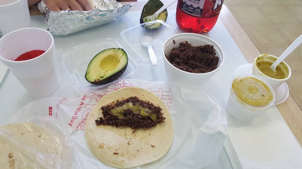 Rios Barbacoa with Raspas, Snacks & More | restaurant | 9902 Potranco Rd #115, San Antonio, TX 78251, USA | 2106815773 OR +1 210-681-5773