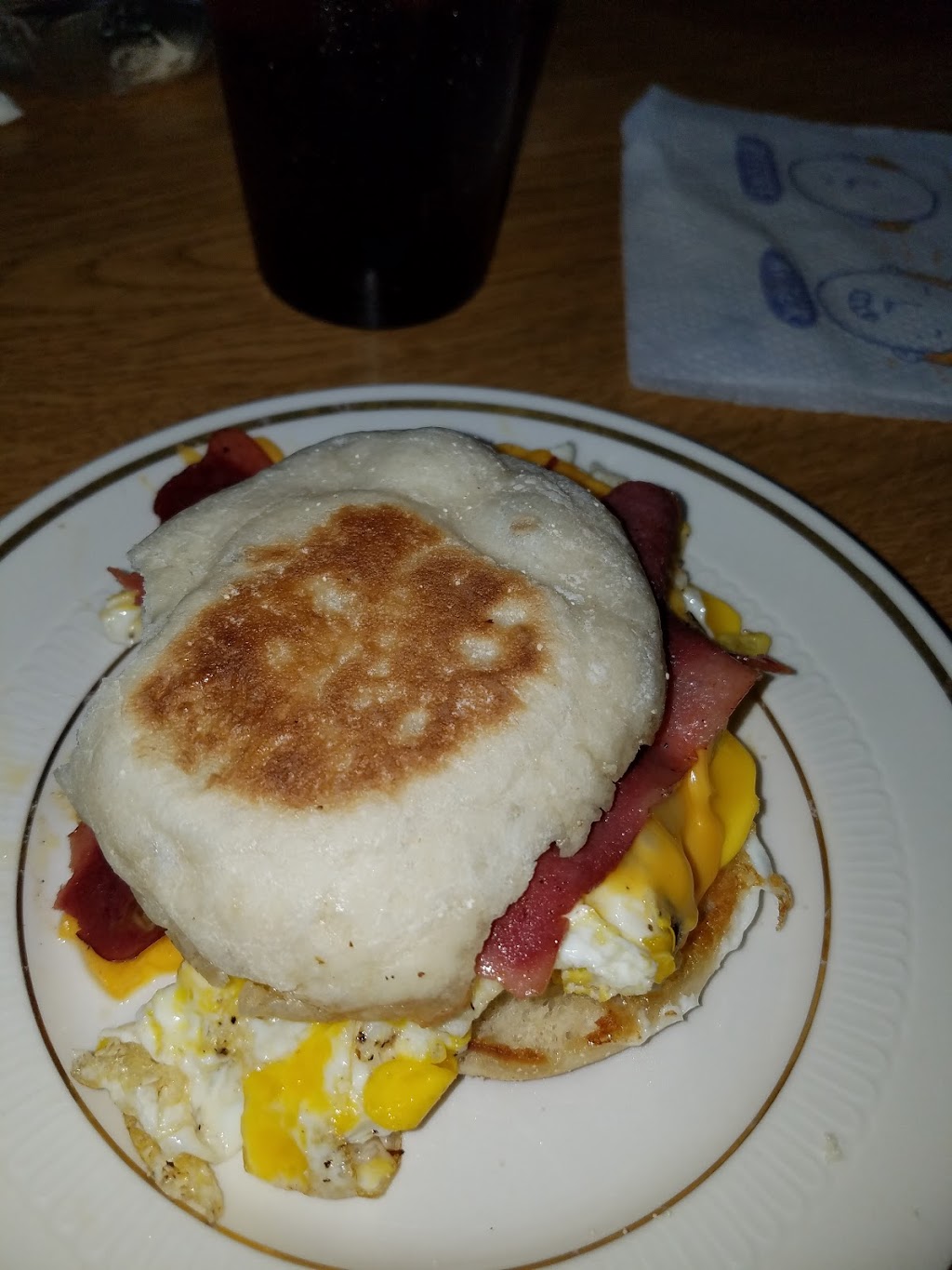 Big Belly Kellys | restaurant | 262 CT-163, Montville, CT 06353, USA | 8603265633 OR +1 860-326-5633