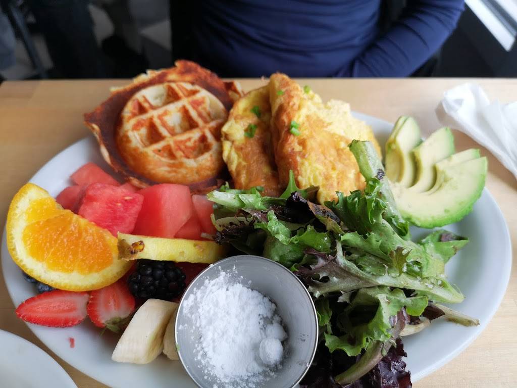 Starving Artist | restaurant | 1078 St Clair Ave W, Toronto, ON M6E 1A5, Canada | 4169017479 OR +1 416-901-7479