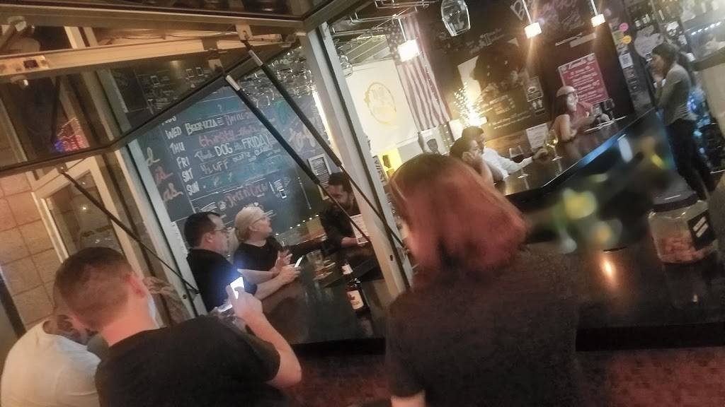 Rott n Grapes Uptown | restaurant | 4750 N Central Ave Ste 140, Phoenix, AZ 85012, USA | 6028881667 OR +1 602-888-1667