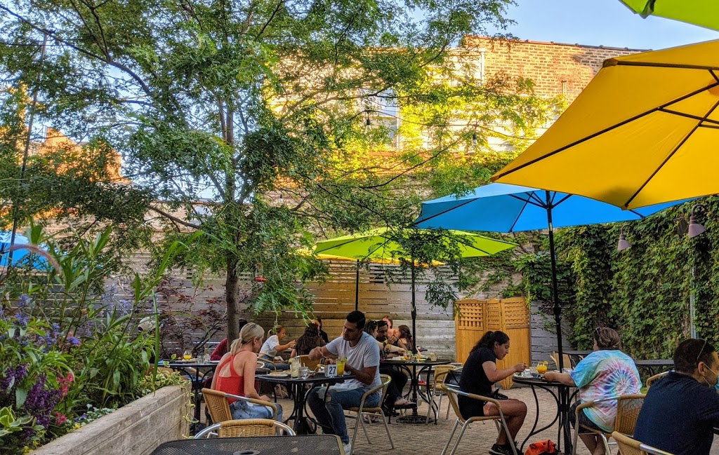 Fiya | restaurant | 5419 N Clark St, Chicago, IL 60640, USA | 3124930443 OR +1 312-493-0443