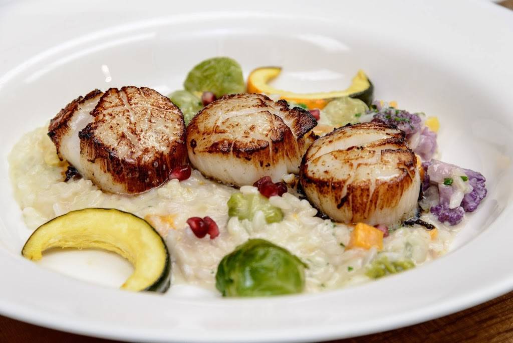 Le Vieux Logis | restaurant | 7925 Old Georgetown Rd, Bethesda, MD 20814, USA | 3016526816 OR +1 301-652-6816