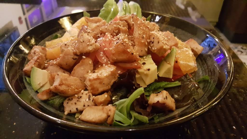 Shinto Sushi at Freedom Commons | restaurant | 1739 Freedom Dr #121, Naperville, IL 60563, USA | 3312298197 OR +1 331-229-8197