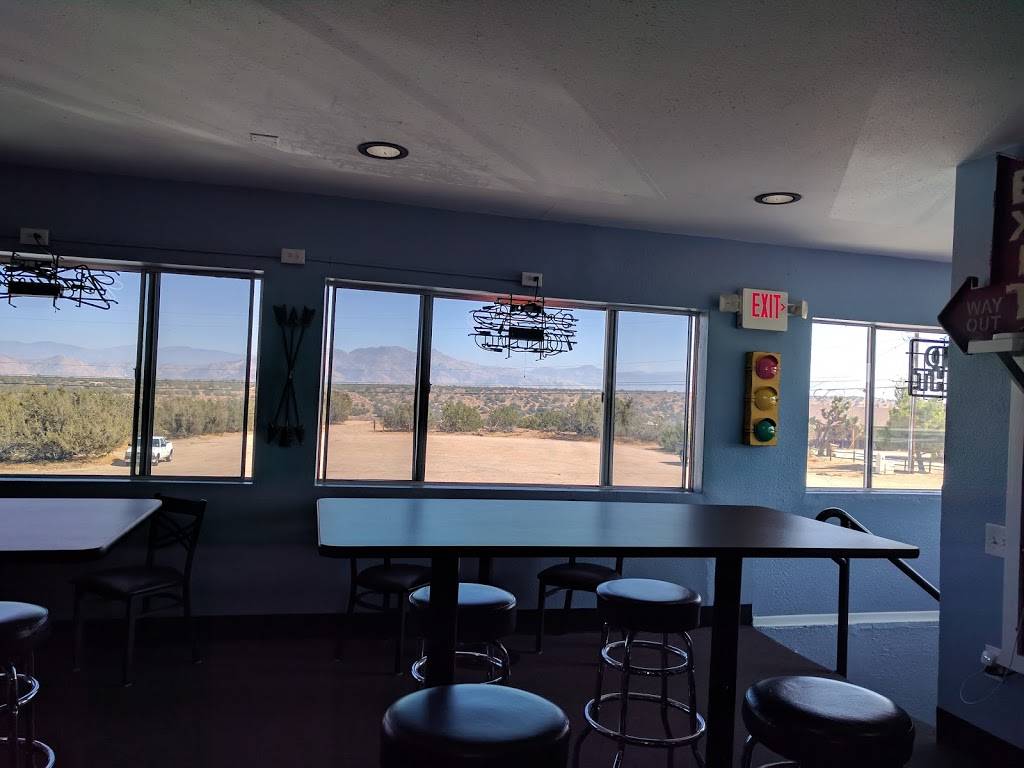 Hesperia Airpark | restaurant | 7070 Summit Valley Rd, Hesperia, CA 92345, USA | 4422675220 OR +1 442-267-5220