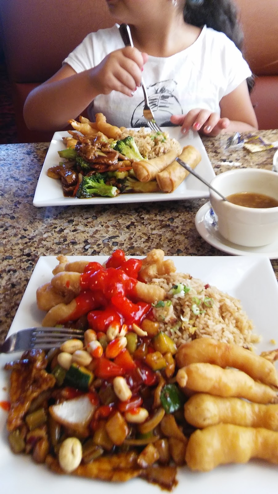 Golden Palace Restaurant | restaurant | 175 S Hwy 395, Hermiston, OR 97838, USA | 5415675151 OR +1 541-567-5151