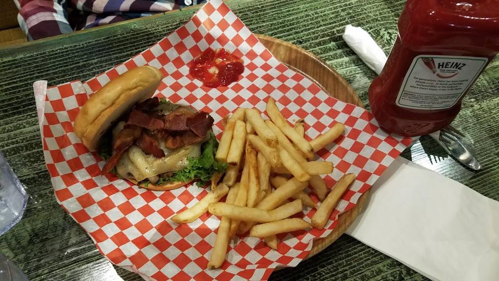 Uncle Bucks Fish Bowl and Grill | restaurant | 7905 S Hosmer St, Tacoma, WA 98408, USA | 2536715600 OR +1 253-671-5600