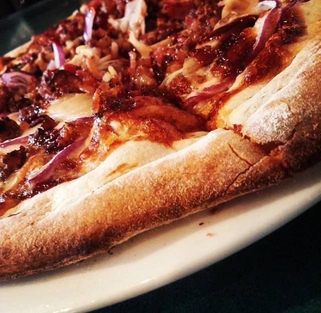 Le Cordon | restaurant | 150 Rue Notre-Dame Ouest, Lachine, QC H8R 1H1, Canada | 5143635555 OR +1 514-363-5555