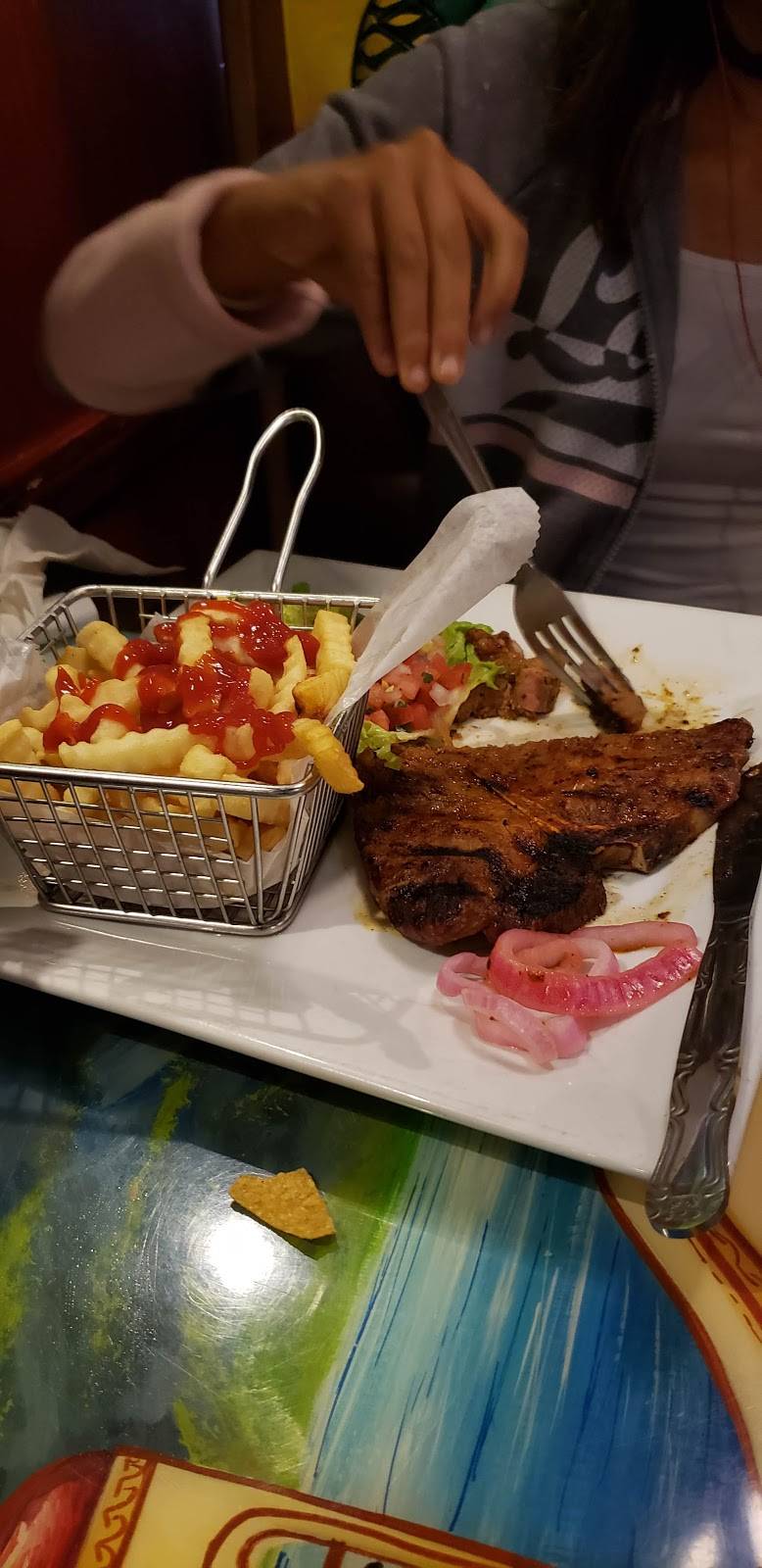 Fresh Guacamole Tequila & Bar | restaurant | 1930 W Granada Blvd, Ormond Beach, FL 32174, USA | 3869449925 OR +1 386-944-9925