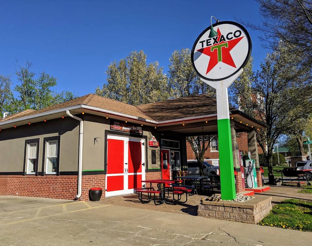 The Filling Station | restaurant | 333 SE Douglas St, Lees Summit, MO 64063, USA | 8163470794 OR +1 816-347-0794