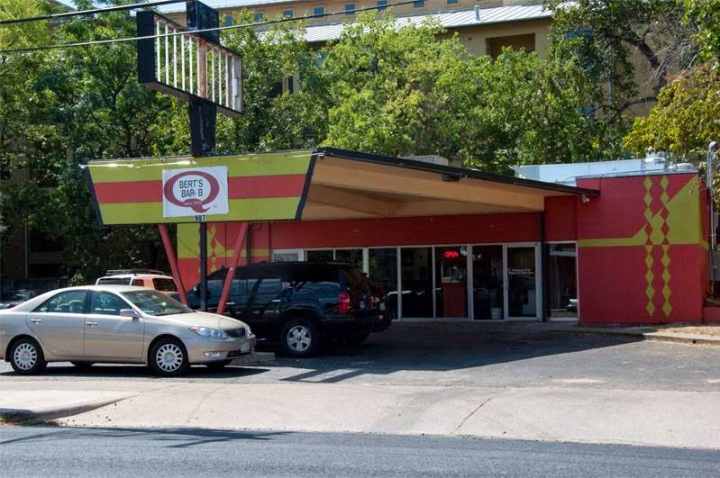 Berts Bar-B-Q | meal takeaway | 907 W 24th St, Austin, TX 78705, USA | 5124742613 OR +1 512-474-2613