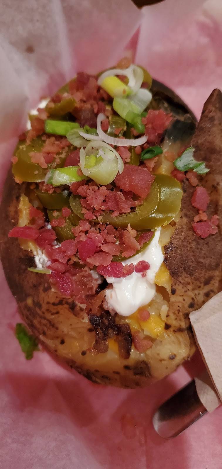 Zs 1st Quarter | restaurant | 5145 Main St, Zachary, LA 70791, USA | 2252865115 OR +1 225-286-5115