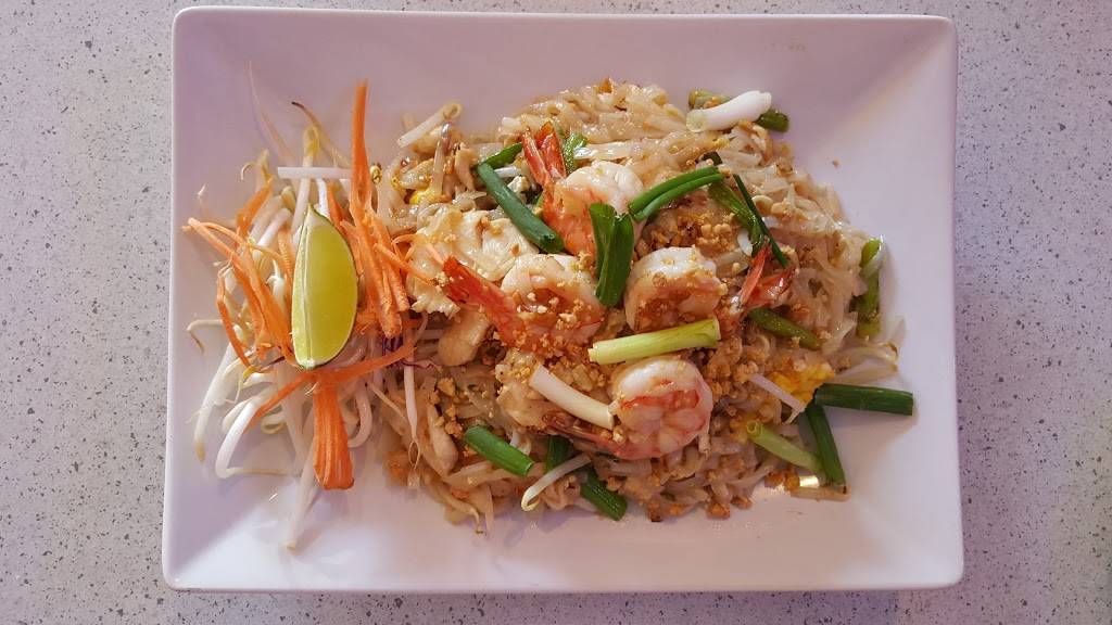 Bamboo Thai Restaurant | meal delivery | 1616 Commonwealth Avenue, Brighton, MA 02135, USA | 6172649999 OR +1 617-264-9999
