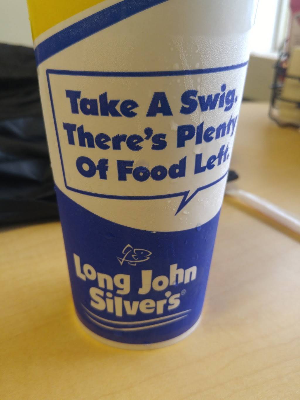 Long John Silvers | restaurant | 318 W 9th St, Mt Carmel, IL 62863, USA | 6182624034 OR +1 618-262-4034