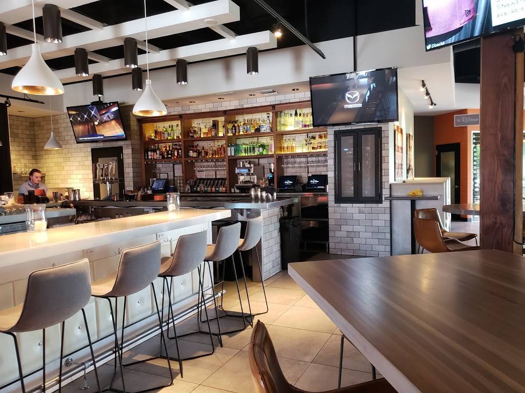 The Living Room Wine Café & Lounge | night club | 8977 North Scottsdale RD st. 500, Scottsdale, AZ 85253, USA | 4806346709 OR +1 480-634-6709