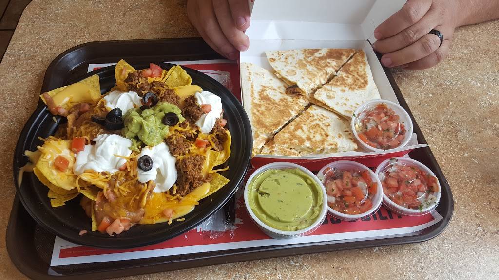 Taco Johns | restaurant | 729 S Burlington Ave, Hastings, NE 68901, USA | 4024624211 OR +1 402-462-4211