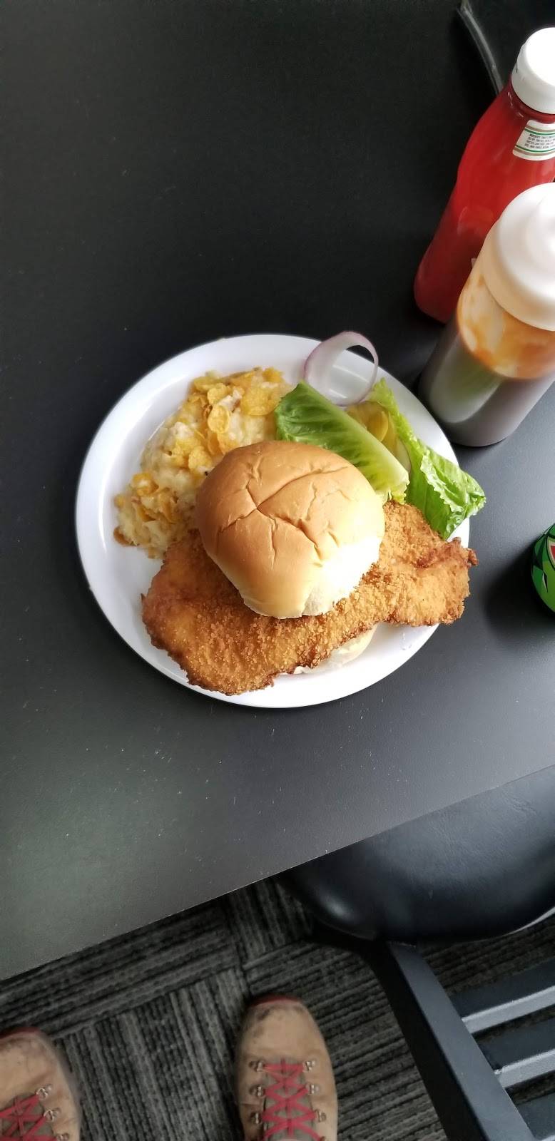 Guys with Grills | restaurant | Story City, IA 50248, USA | 5157332026 OR +1 515-733-2026