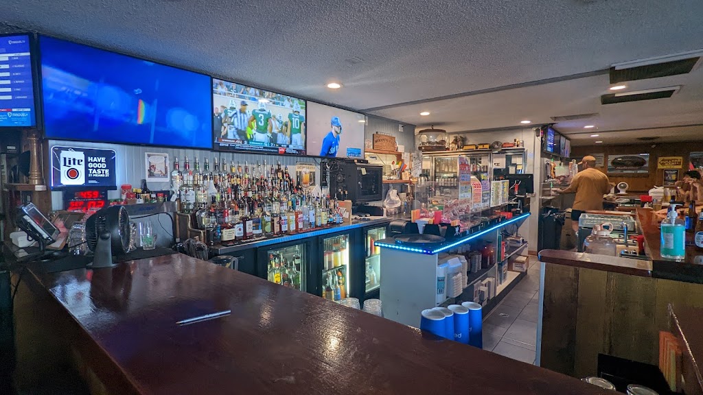 Woodys BullPen Bar & Grille | restaurant | 4128 W Clearwater Ave, Kennewick, WA 99336, USA | 5095794156 OR +1 509-579-4156